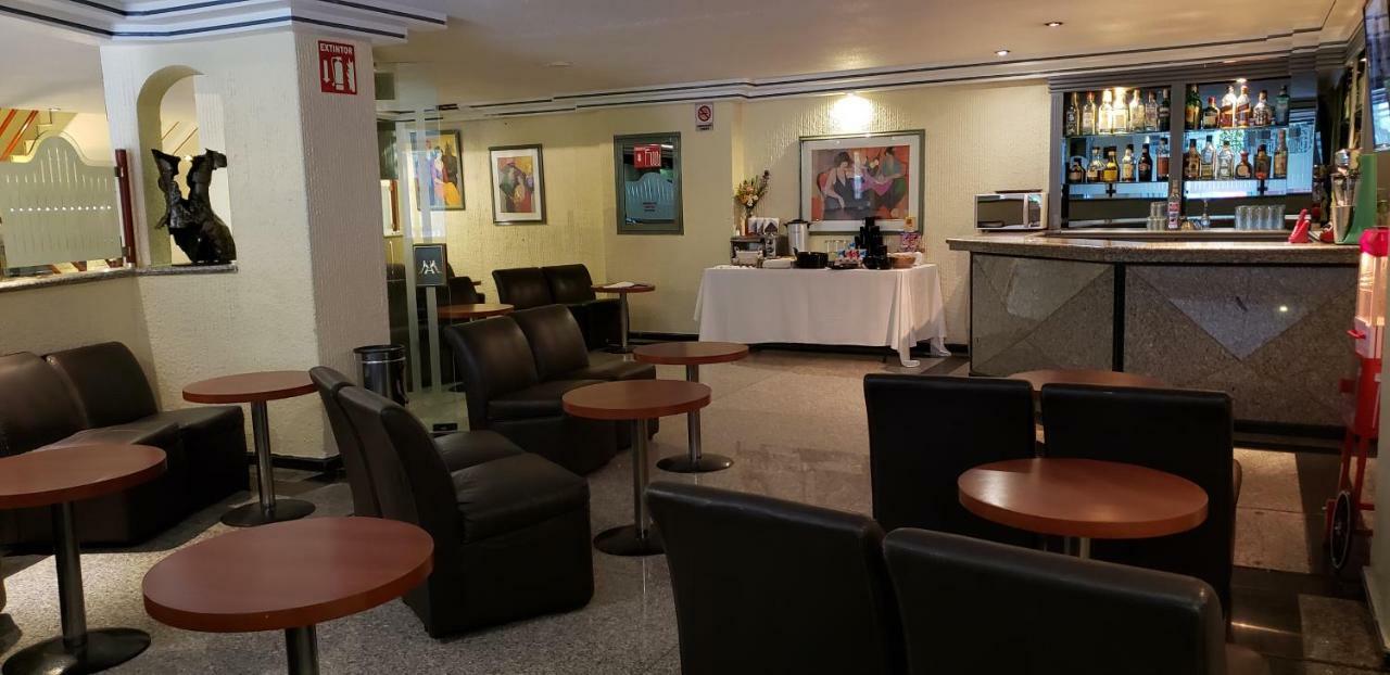 Modelo Hotel