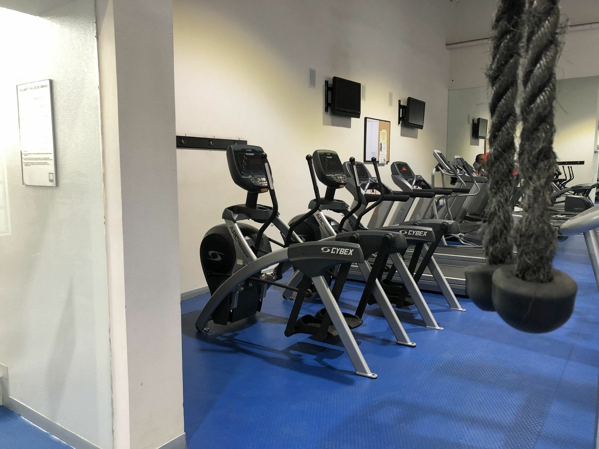 Apartamento Down Town 422 *