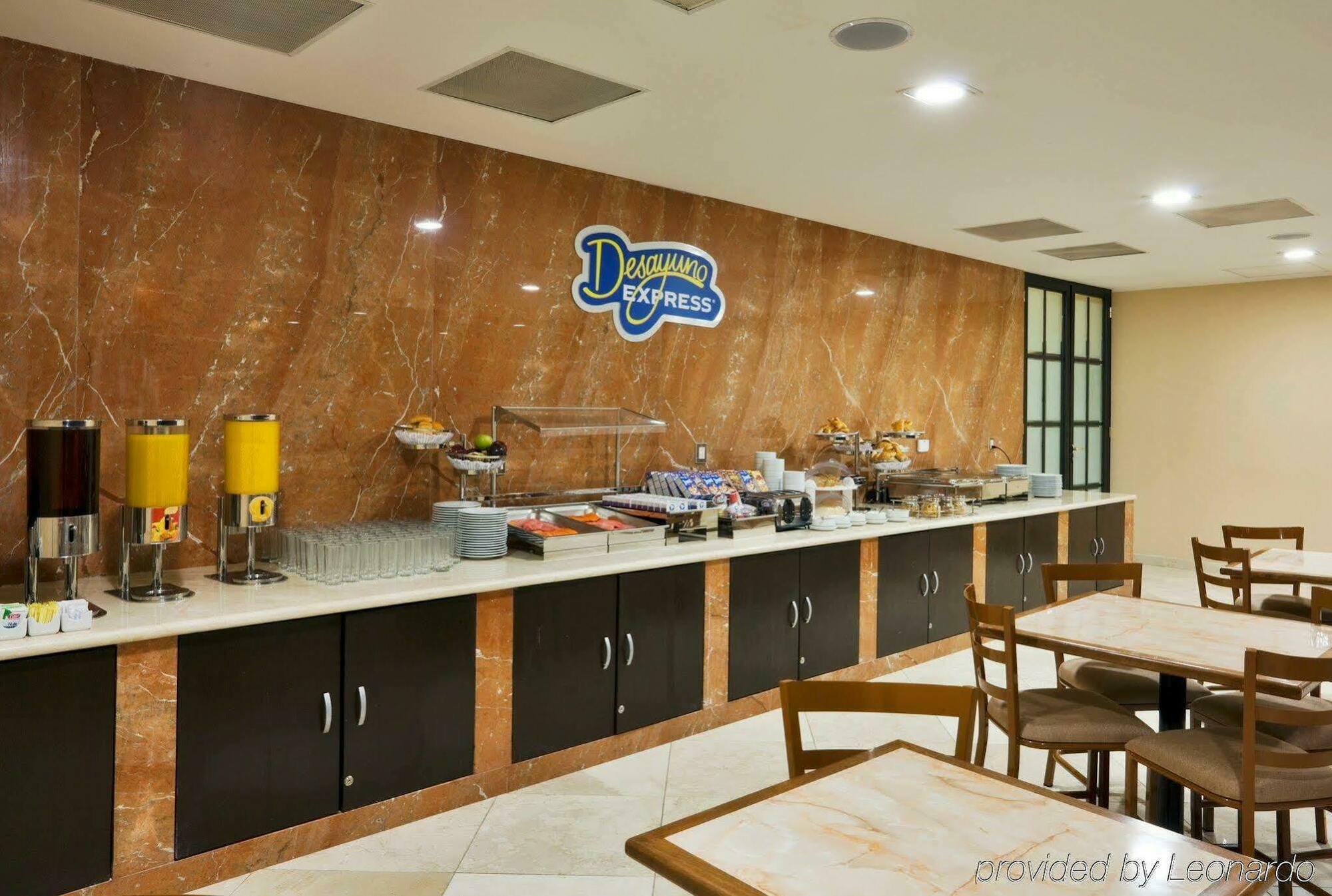 Express Santa Fe, An Ihg Hotel 4*