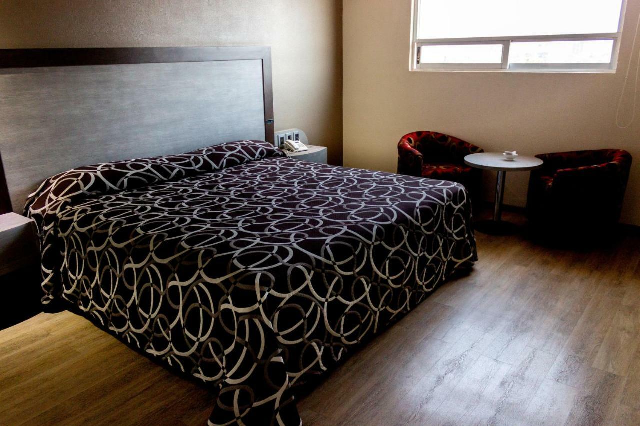 Ambos Mundos Hotel