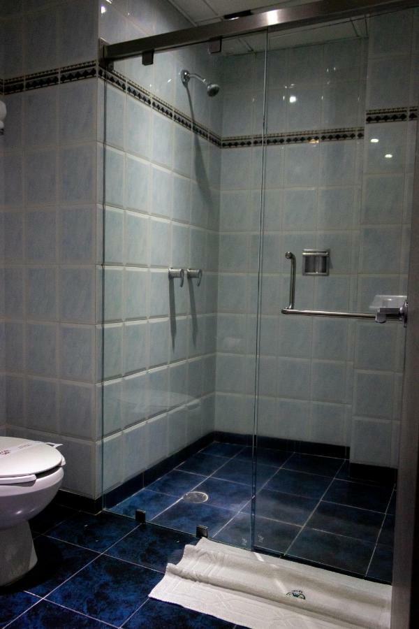 Ambos Mundos Hotel 2*