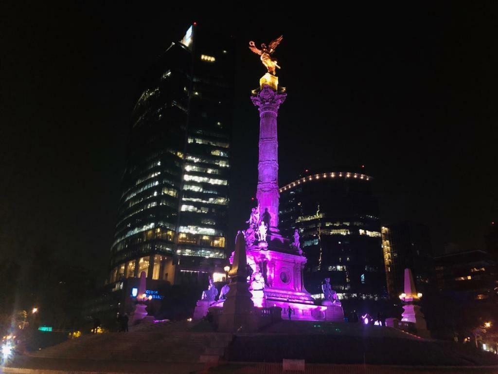 Reforma 27 *