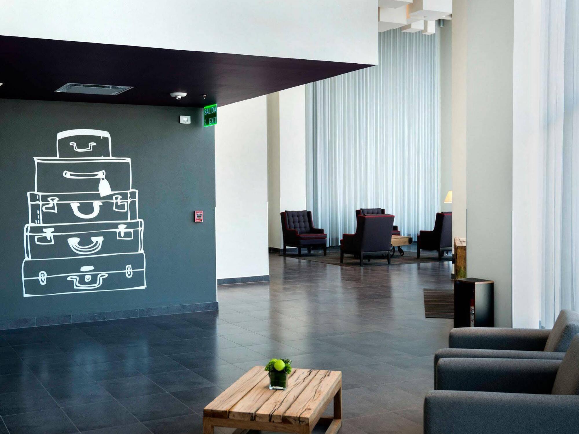 Hotel Express By Marriott Ciudad De Mexico Patio Universidad 4*