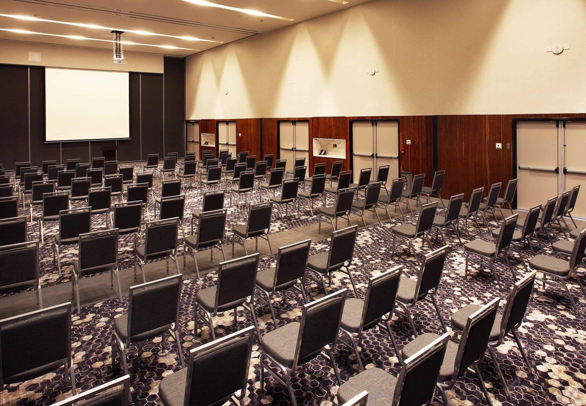 Courtyard By Marriott Mexico Vallejo