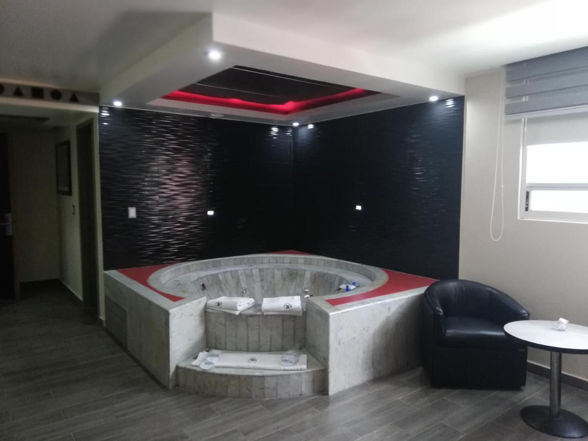 Ambos Mundos Hotel 2*