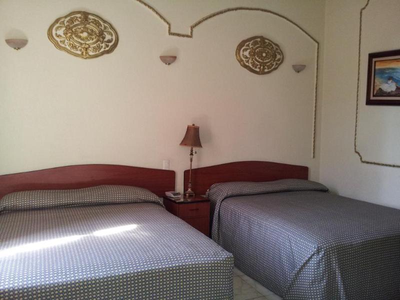 Casa De La Luna Hotel 3*