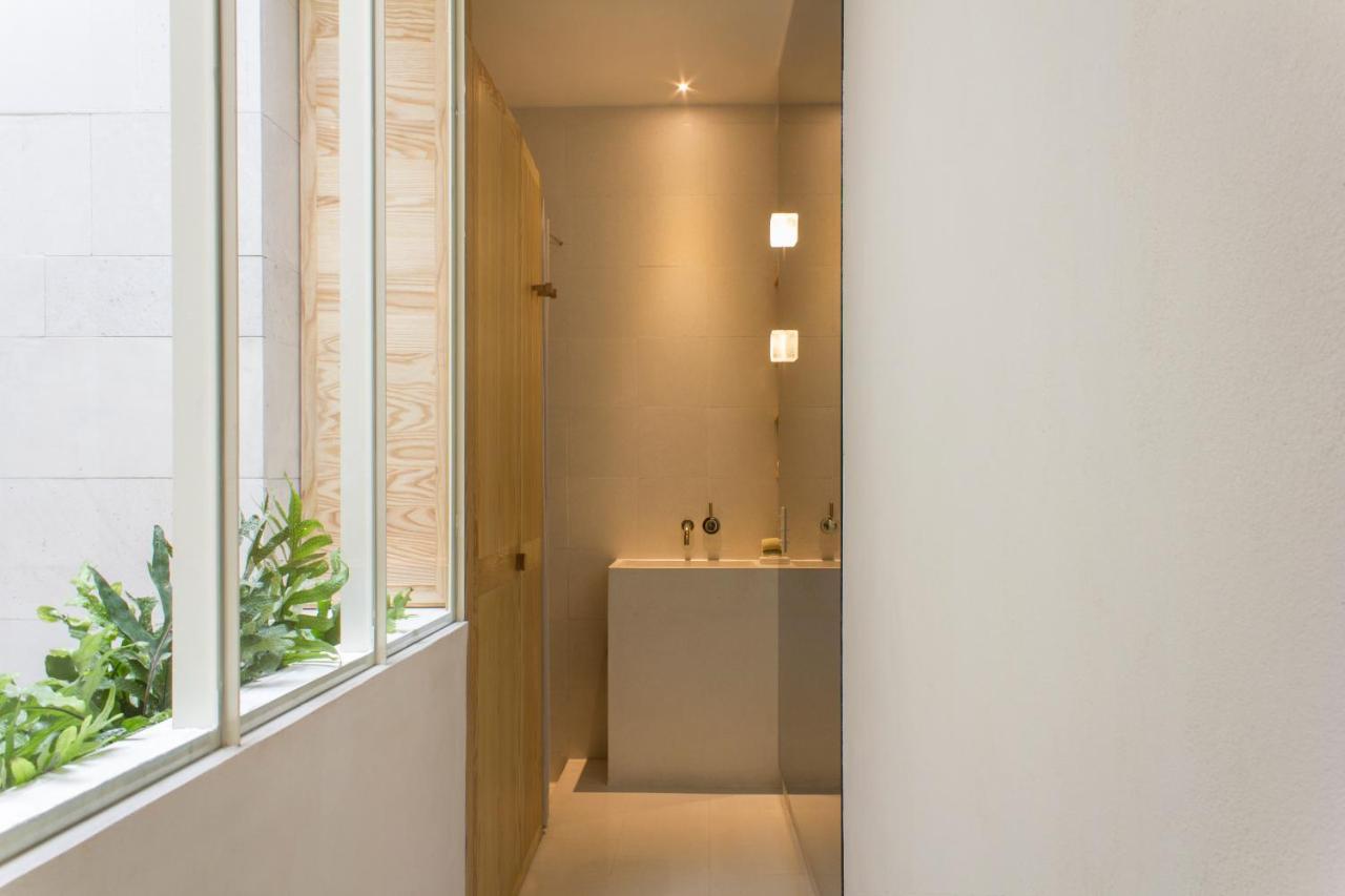Circulo Mexicano, A Member Of Design