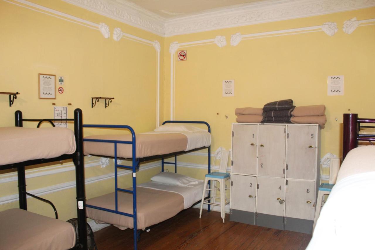 Hostal Hostel Home