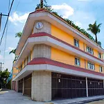 La Casa del Reloj (Zona de Hospitales)