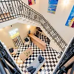 Casa Danubio Reforma By Vh