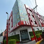 Hotel La Villa •Solo Adultos