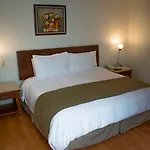 Residence L\'Heritage Aristoteles 140 By Bluebay