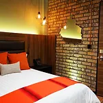 Cadillac Hotel Boutique