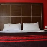 Plutarco Suites