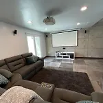 Casa Dentro De Coto Al Sur De Cdmx Por Plaza Artz