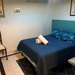Buganvilias 11