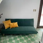 Céntrica casa, accesible a los lugares turísticos