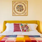 Sunny & Spacious Condesa Condo W City Views