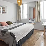 Spacious 3 Bed +2 Bath In Roma N
