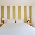 Quiet And Cozy With Terrace, King-Size Beds, And Parking Lot