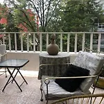 Estudios Y Depas En La Casacondesa