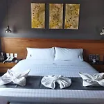 Hotel M Elite Black