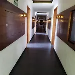 Hotel M Elite Black