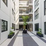Calido Apartamento Cerca De Santa Maria La Ribera