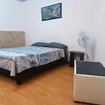 Hostal Roma