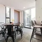 Doctores Apartments By Vh