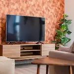 Doctores Apartments By Vh