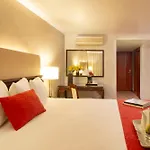 Stanza Hotel