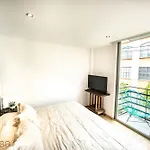 Bright Stylish Apartment Near Polanco