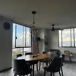Entire Luxurious Apartment In Shopping Mall