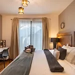 Experience México City Condesa, Central Location, Rooftop Terrace, Coworking, Amazing Artistic Place