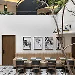 Kimpton Virgilio By Ihg