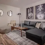 Cozy Roma Norte Flat - Wifi - Elevator - Sleeps 7