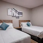 Cozy Roma Norte Flat - Wifi - Elevator - Sleeps 7