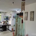 Habitacion En Departamento Compartido Con Consultorio Holistico En Zona Turistico