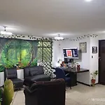 Habitacion En Departamento Compartido Con Consultorio Holistico En Zona Turistico
