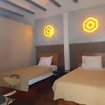 Plaza Allende Hotel