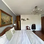 Lindas Suites Eugenio Sue