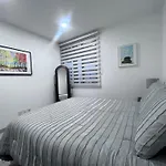 Ml002 - 2Br - 2Bth