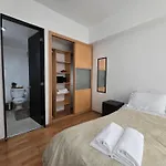 Heart Of The City Great Apartment With Pool&Gym