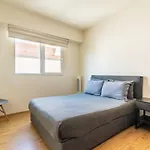 B602 - 2Br - 2Bth