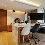 Maya Stylish 1 Bedroom Apartment