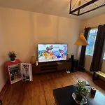 1 Bedroom Hipster Apartment In Esquina Del Chilaquil