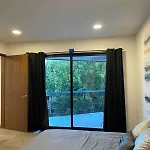 Modern Loft 2 Blocks From Wtc With Parking