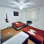 Casita Del Arbol
