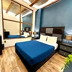 Rms Hostal - Condesa